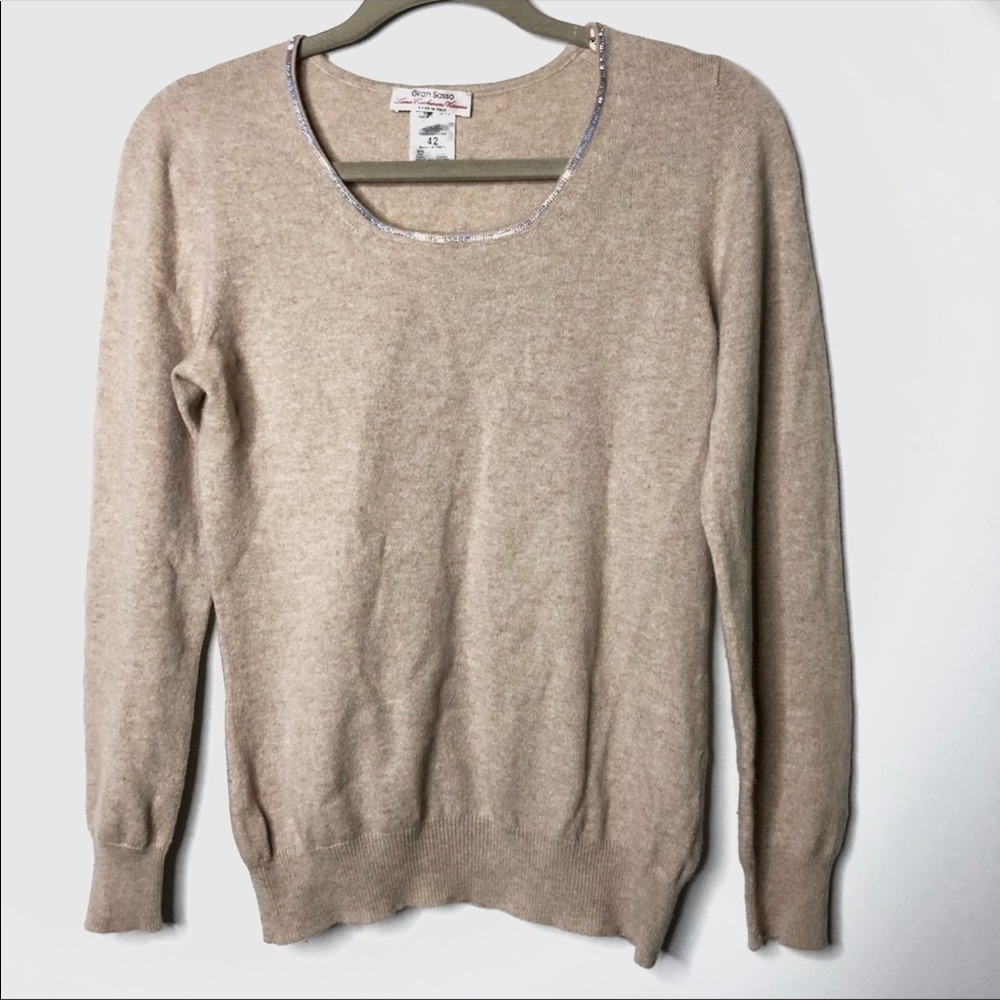 Gran Sasso tan cashmere crewneck pullover knit top with sparkling neck line S C7
